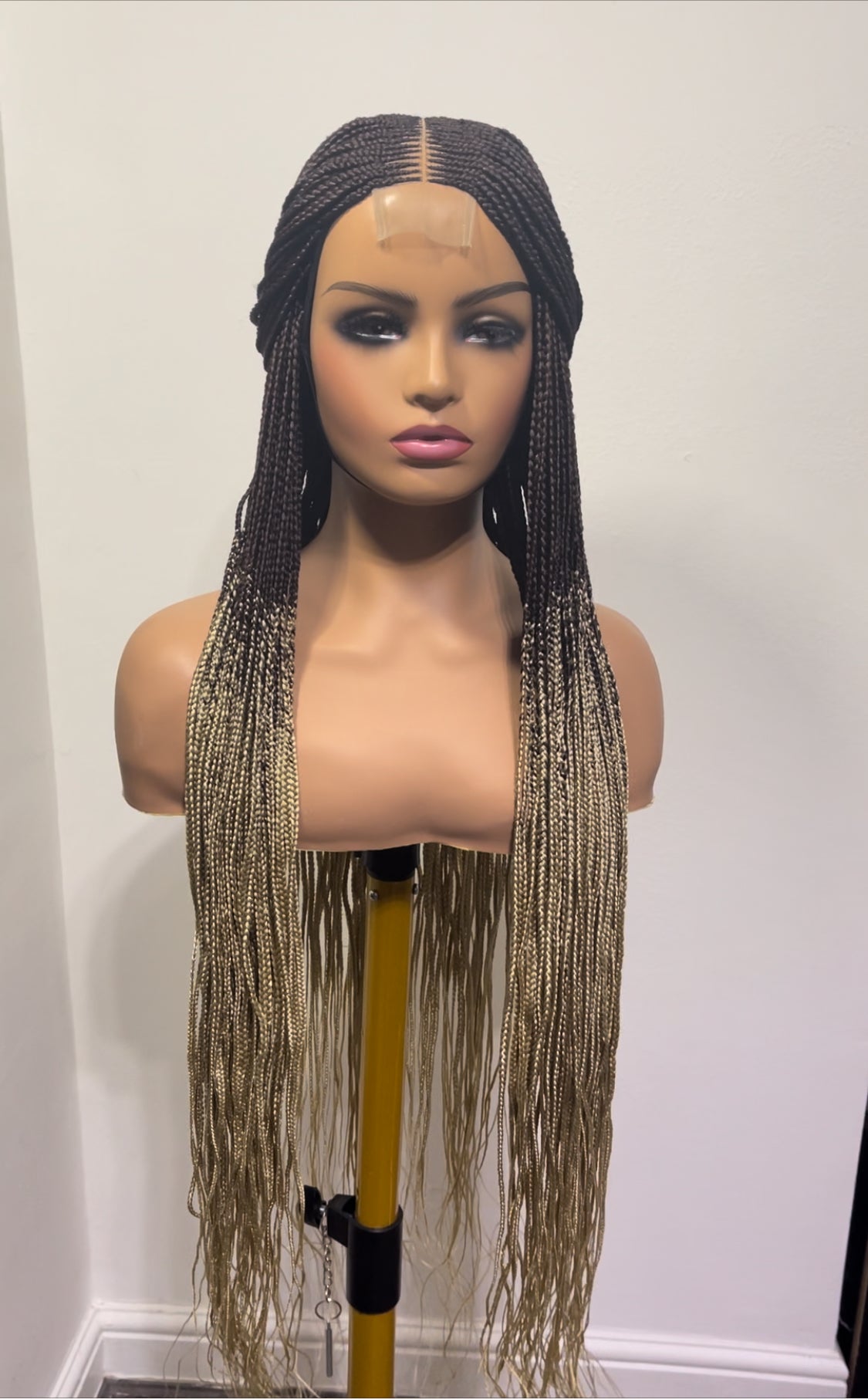 Black & blonde Ombrè braid wig