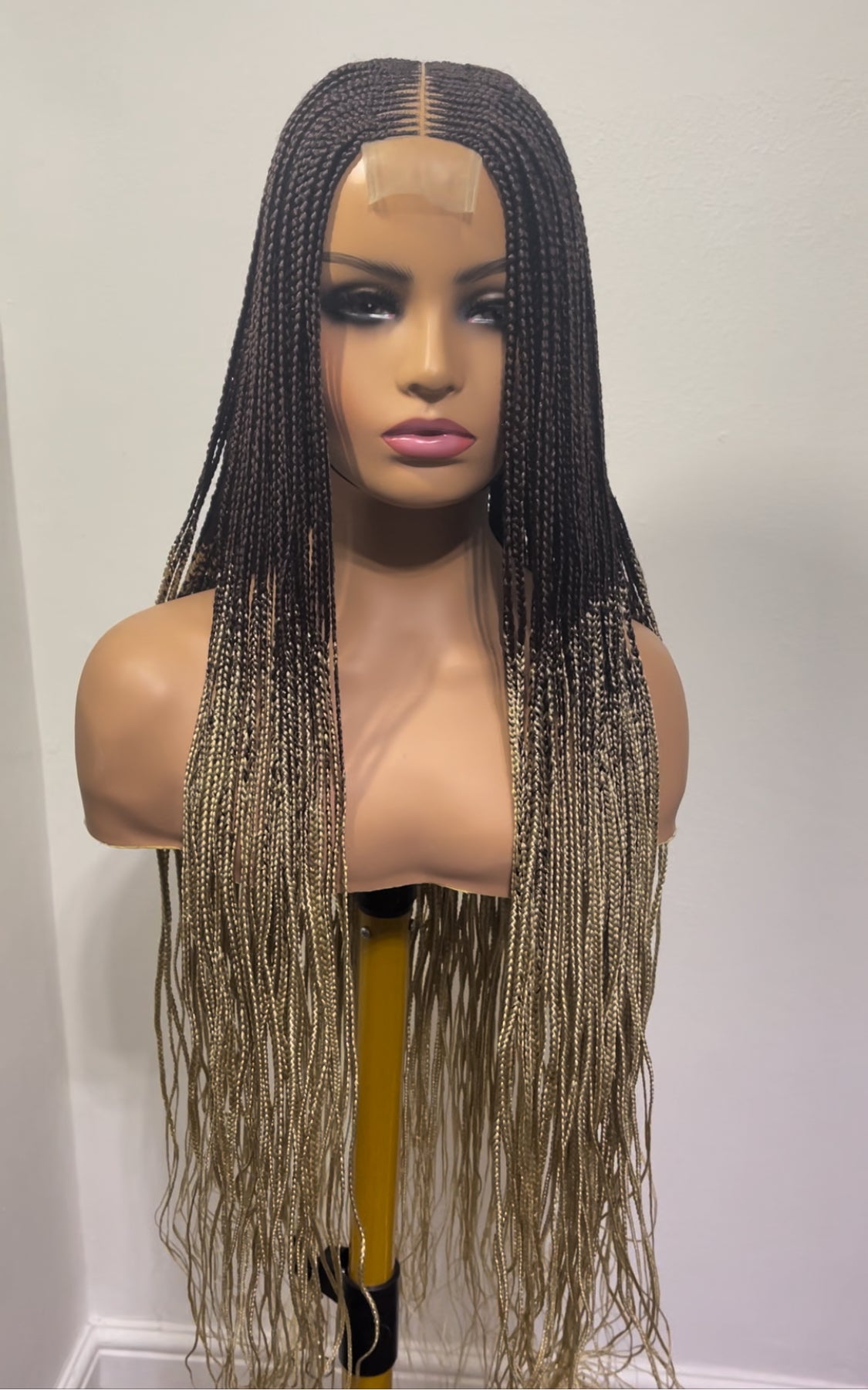 Black & blonde Ombrè braid wig