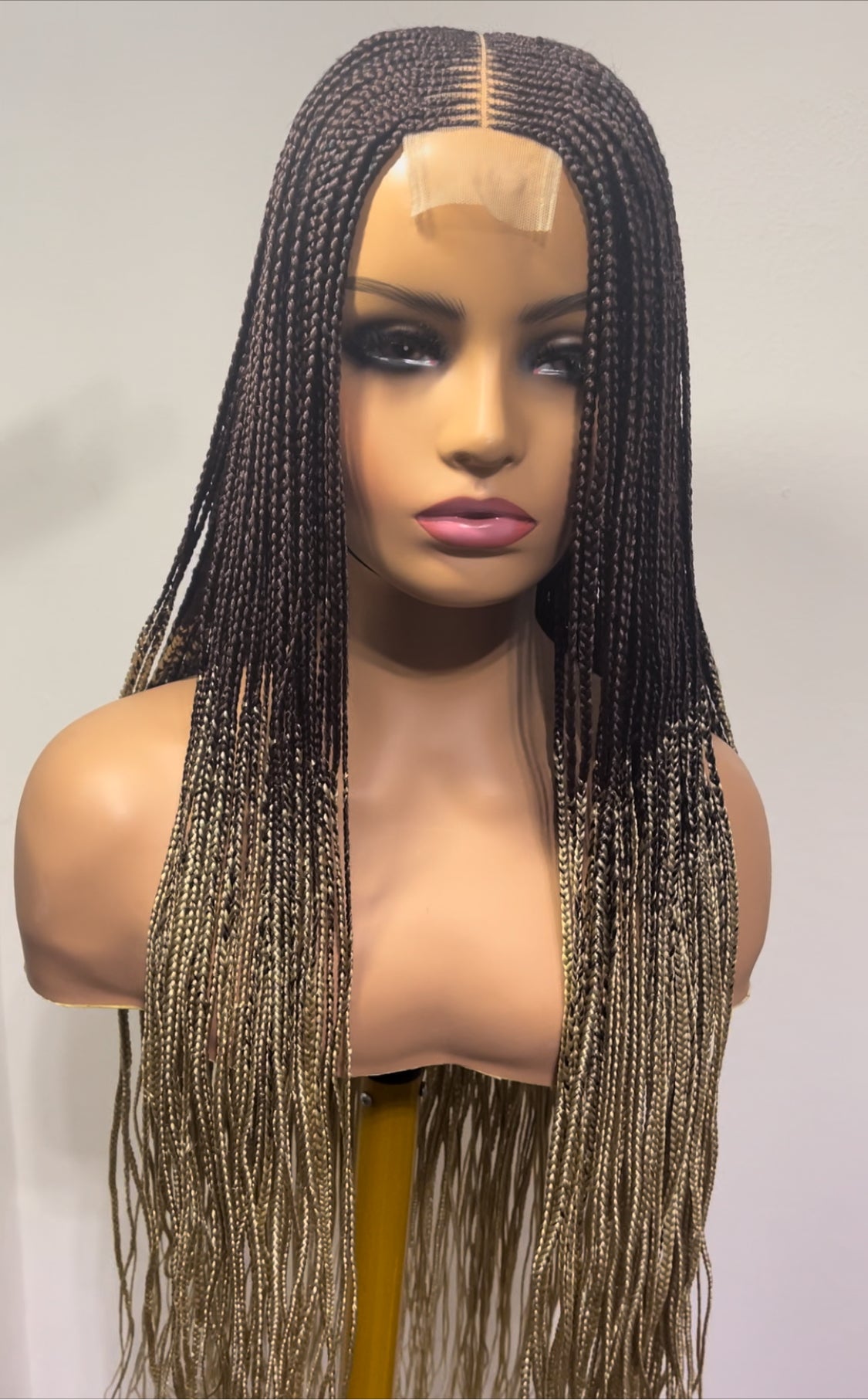 Black & blonde Ombrè braid wig